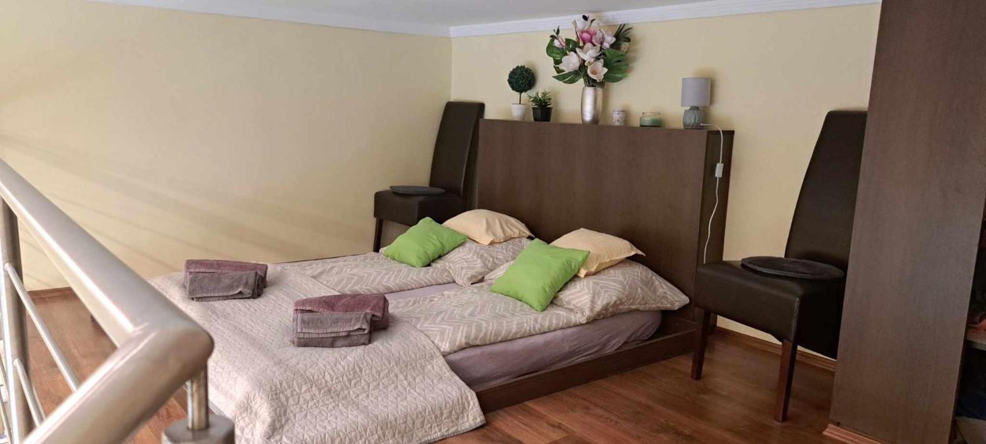 Szandi Belvarosi Apartman Seghedin Exterior foto