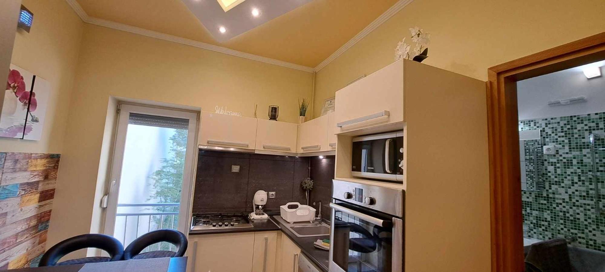 Szandi Belvarosi Apartman Seghedin Exterior foto